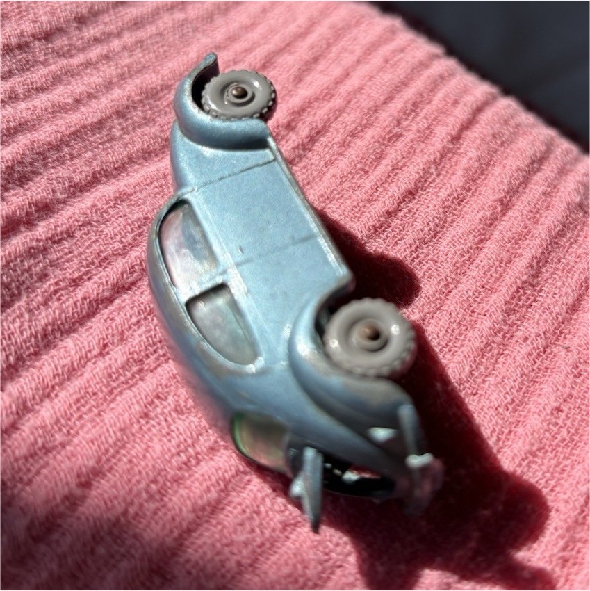 Lesney Matchbox 1-75 No. 25 1959 Volkswagen Beetle Blue 1:87 Diecast