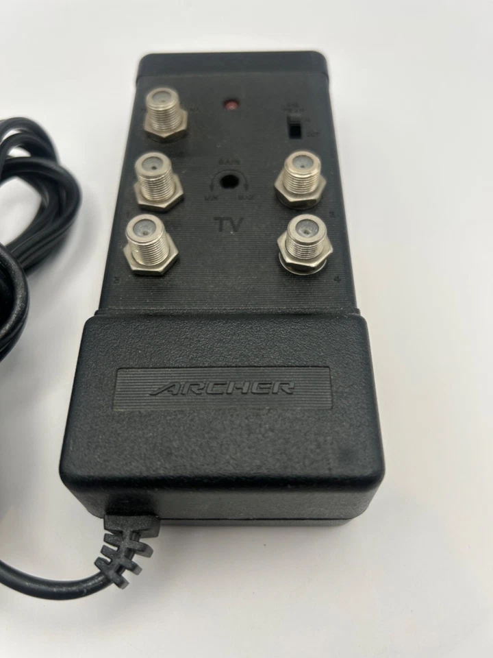 Archer Radio Shack, 75 OHM, 4 Set Distribution Amplifier (Cat No 15-1113A) - Image 4 of 4