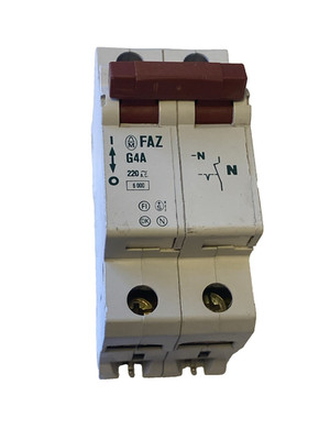 Eaton Moeller FAZ-G4/2 Leitungsschutzschalter | 2-polig 4A | BS 3871 | Gebraucht