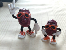 Lot 2 1987 California Raisins Orange Sunglasses  Tennis Shoes