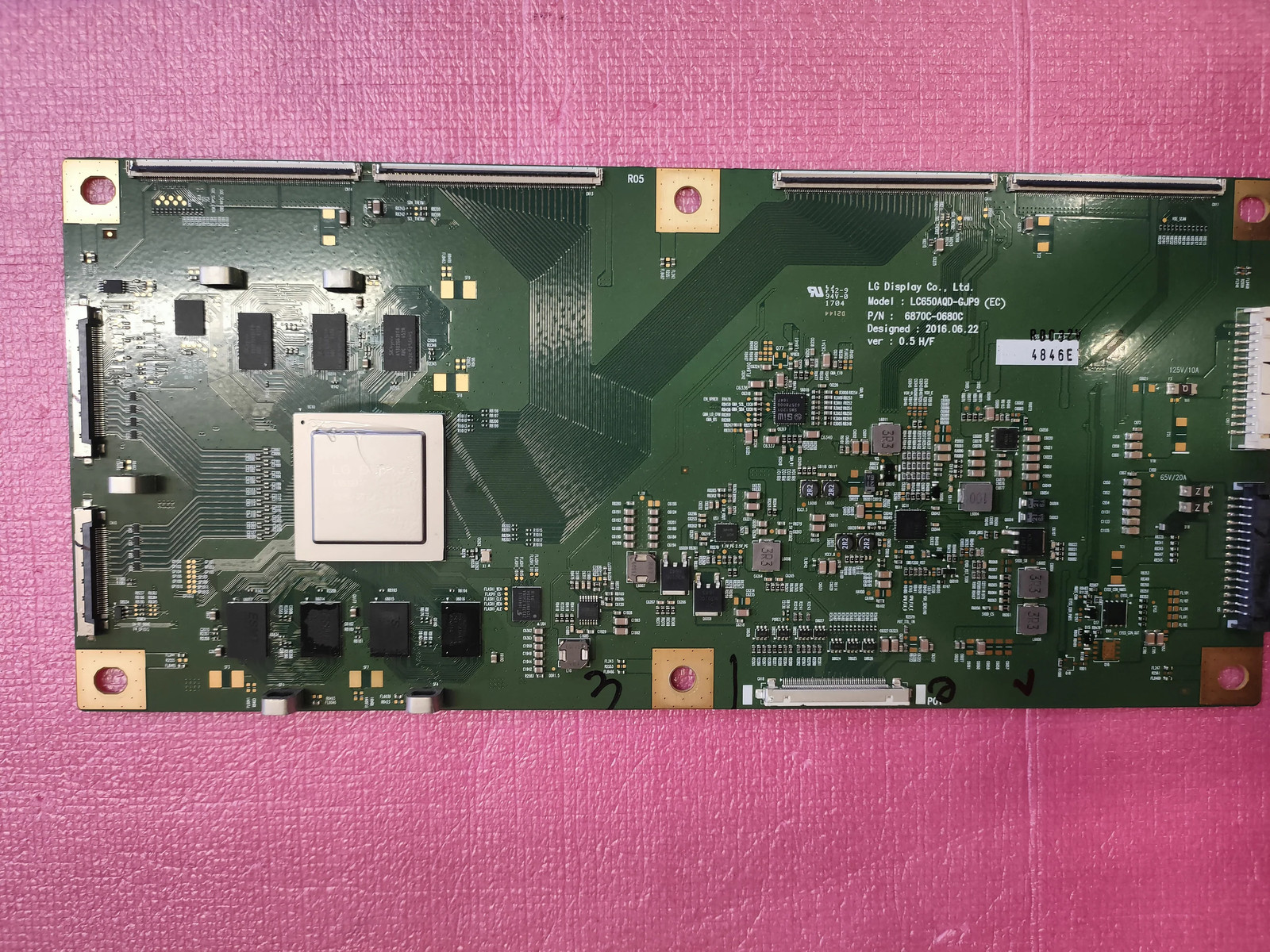 T-CON LC650AQD-GJP9 / 6870C-0680C per TV LG OLED65B6V - ricambio TV originale