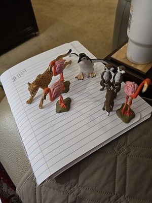 ''Wild'' Safari Ltd Flamingos/Penguin/Cheetah/Meerkats Figures