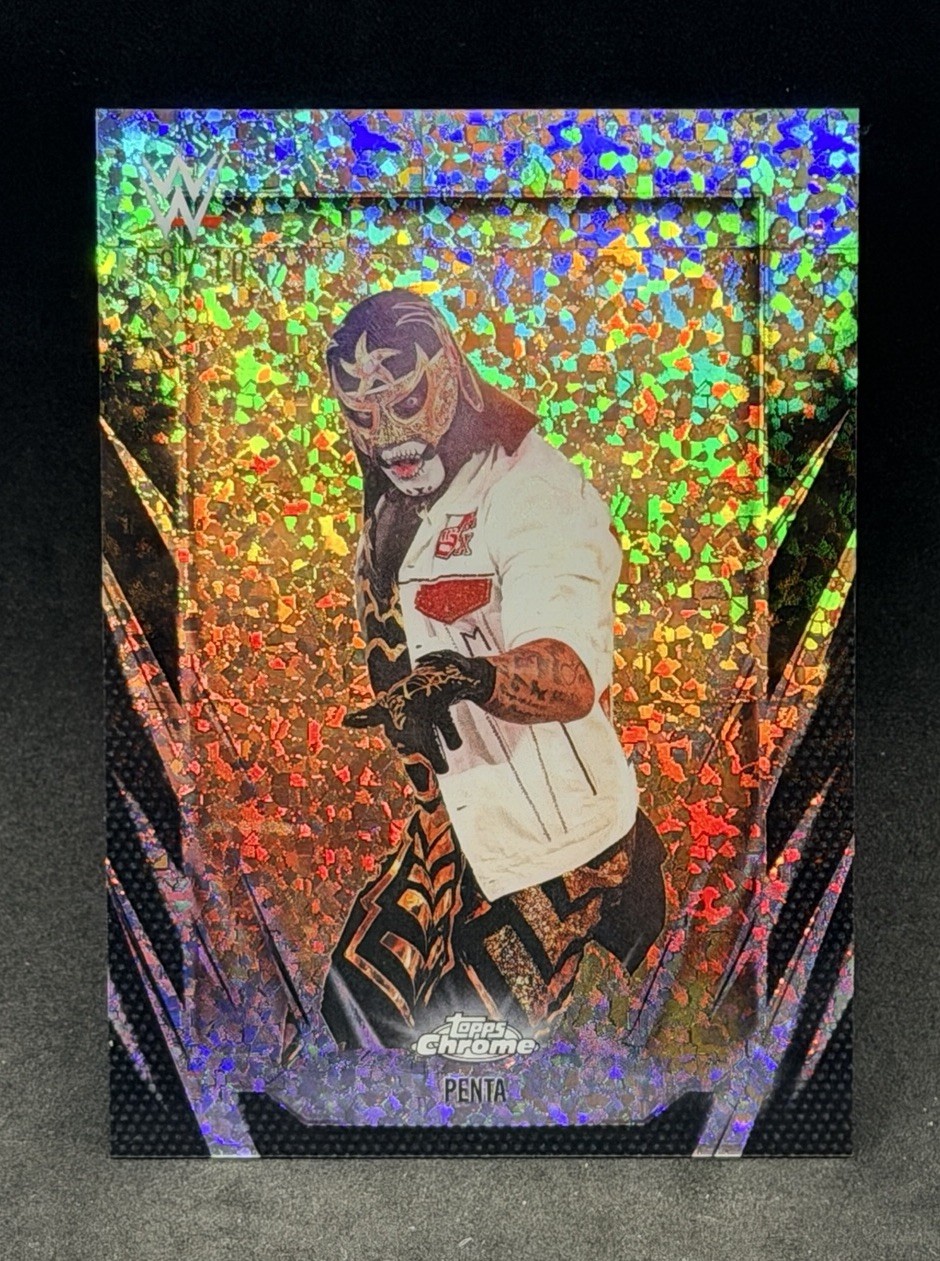 2026 Topps WWE Chrome Penta #41 Black Mini Diamond Refractor /10