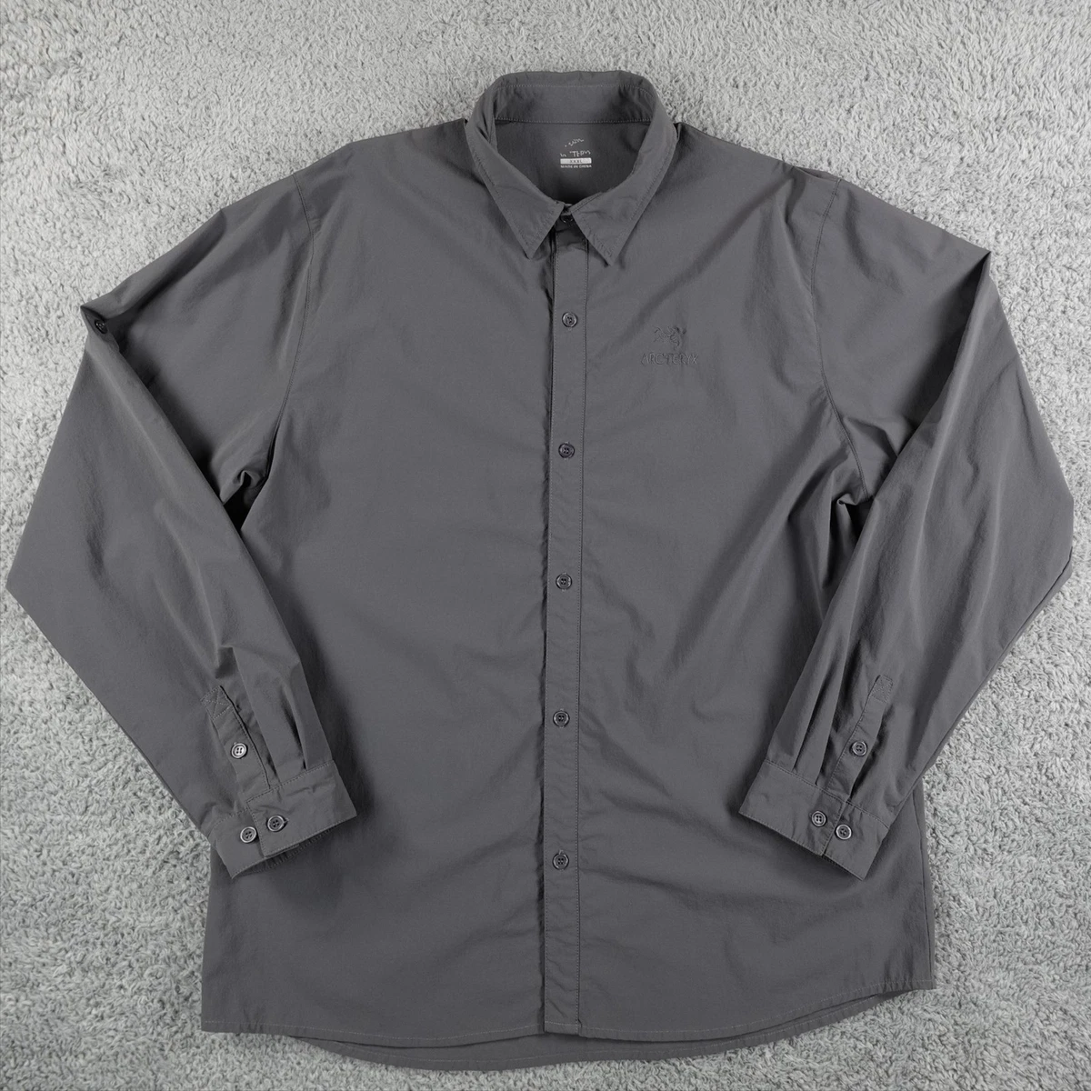 Arc'teryx Long Sleeve Regular Size Casual Button-Down Shirts for