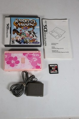 Nintendo DS Lite Pink Floral Bundle Harvest Moon DS M&M's Game Charger (mm)