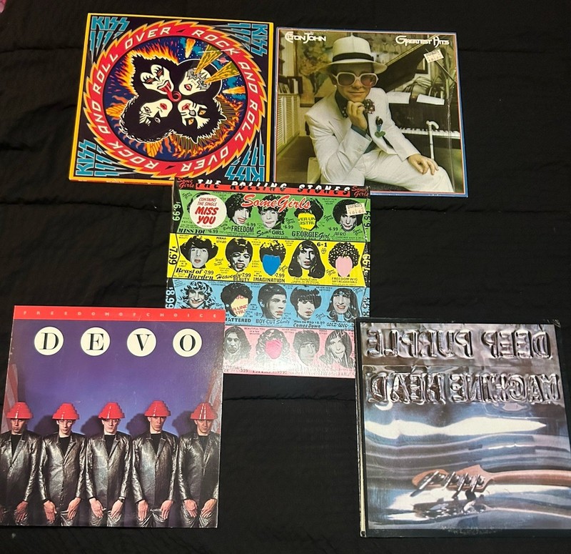 5x Rock Vinyl LP Lot 12" KISS Elton John Rolling Stones Deep Purple Devo
