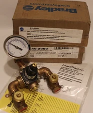 Bradley S19-2000 - Navigator EFX Thermostatic 1/2" NPT Mixing Valve - 7.3 GPM