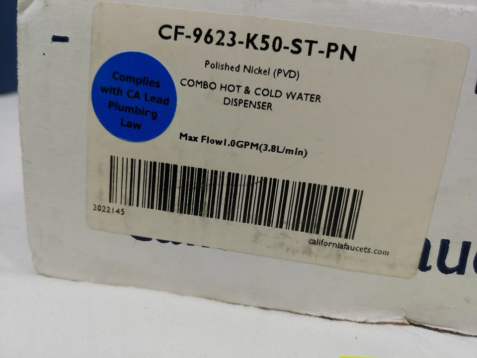 Combo dispensador de agua caliente y fría California Faucets CF-9623-K50-ST-PN Foto 2 de 4