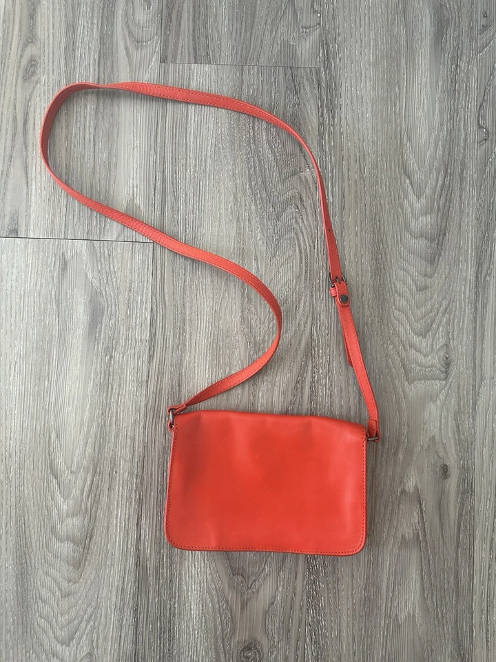 Bolso Bandolera Abercrombie & Fitch Mujer Cuero Genuino Naranja De Colección RARO Foto 3 de 4