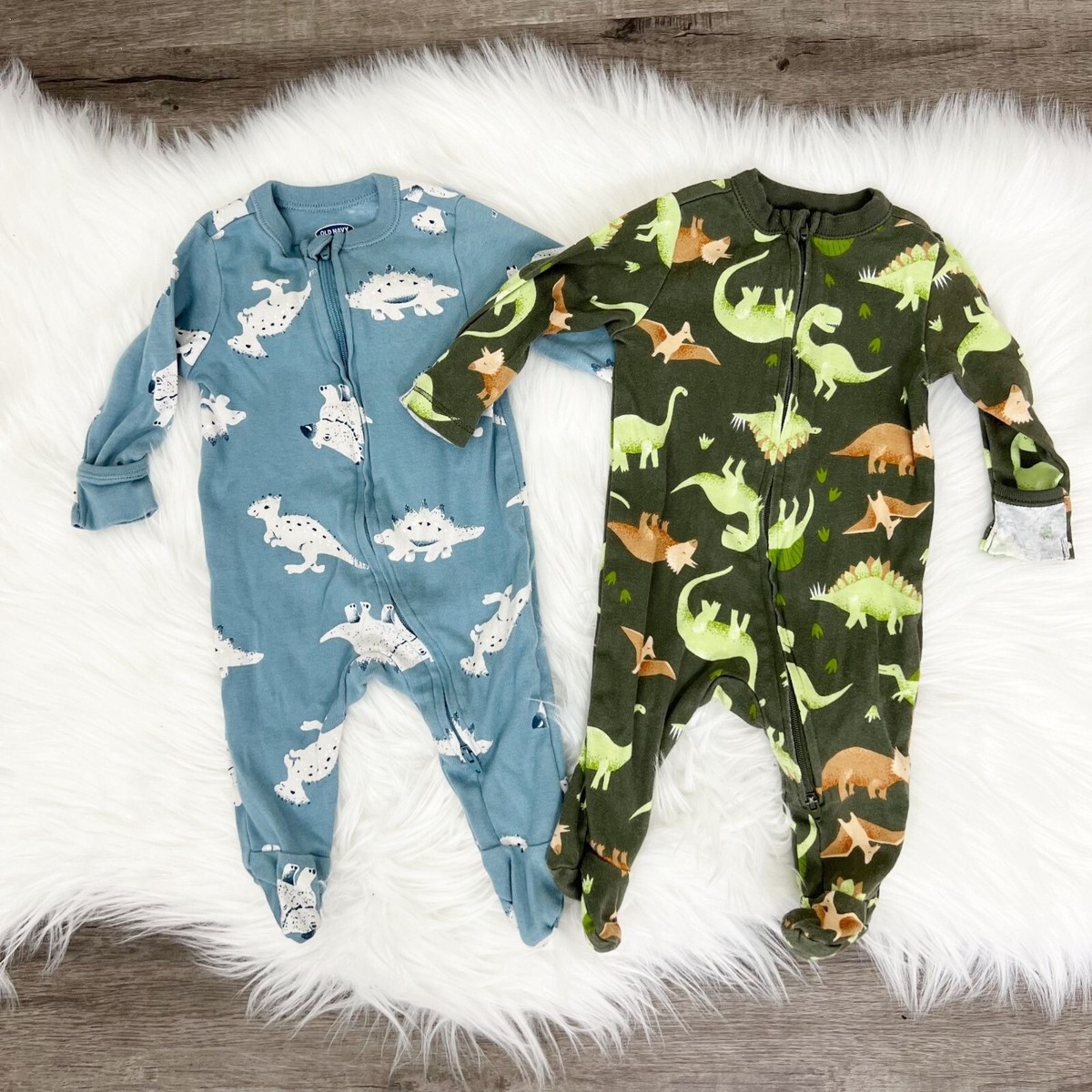 Old Navy Baby Infant 0-3 Months Dinosaur Dino Zipper Footie Pajama Bundle