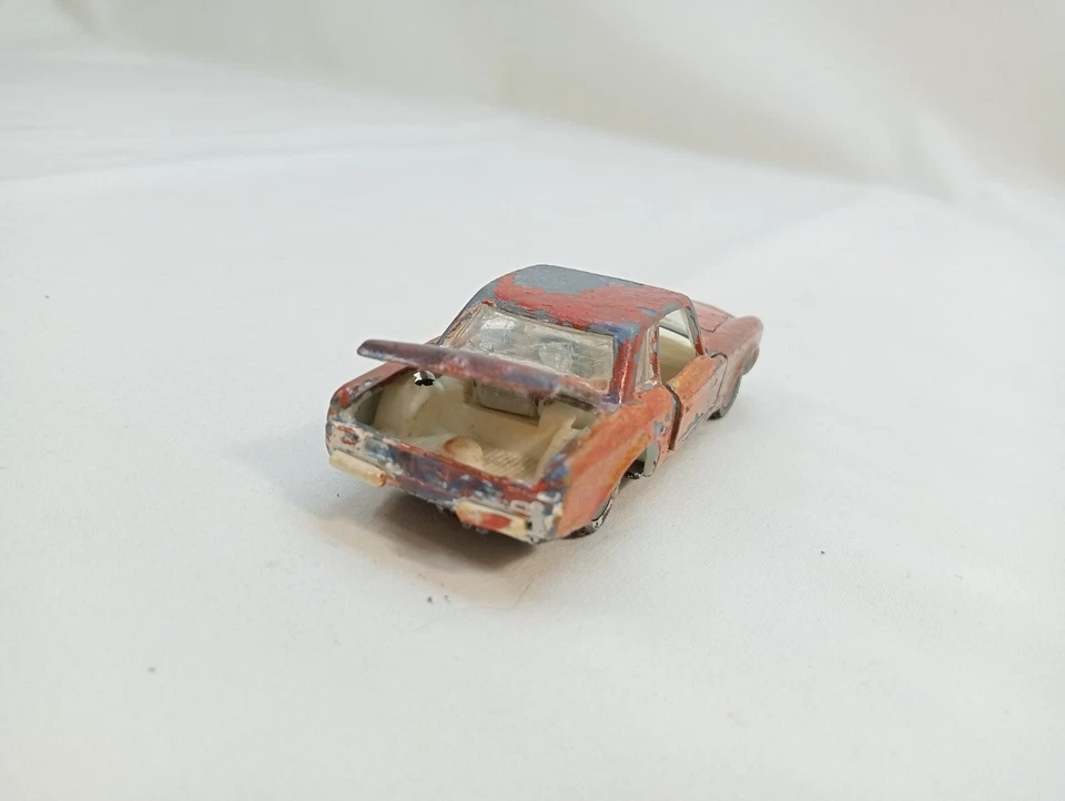 Mercedes-Benz 230SL Diecast URSS Politoys Copia Escala 1/43 Retro Vintage Soviético Foto 3 de 4