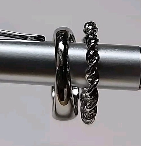 stainless steel ring men silver. Sets Of 2. Size 9. - Picture 4 of 11