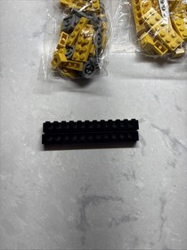 LEGO TECHNIC &ldquo;Universal Building Set&rdquo; (8020)New Sealed Bags 100% Complete w/ Box