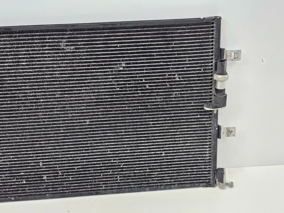 Audi A6 A7 2012-2015 3,0 L aire acondicionado aire acondicionado condensador OEM 2013 2014 Foto 3 de 4