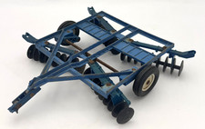 De colección ERTL - Implemento de arado de disco Ford - escala 1:16