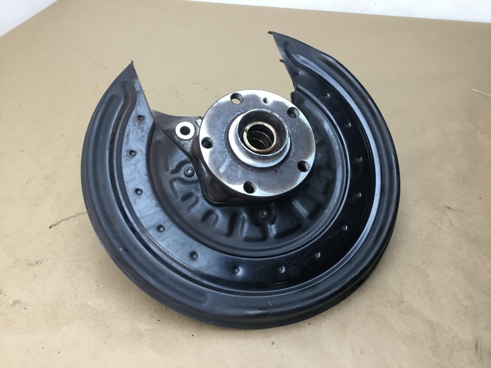 Bentley Continental GT 2013 Rear Right Spindle Knuckle Hub Bearing 11-18 ;:O
