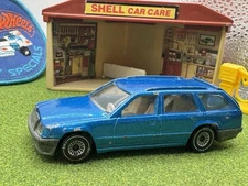 Siku 1064 Mercedes Benz 300 TE Metallic Blue Blau Germany Diecast 300TE Wagon