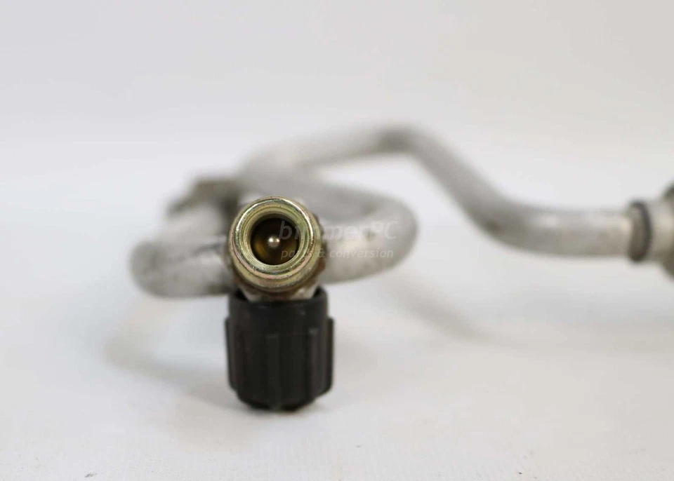 Compresor de aire acondicionado condensador línea de manguera de alta presión BMW E38 750iL 1995-1997 OEM Foto 3 de 4