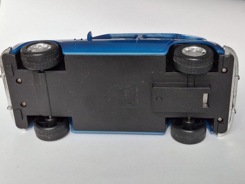 1/18 ? Dickie Renault 4 L friction 23,5cm - Picture 7 of 7