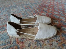 EILEEN FISHER Lee Espadrille Shoes Women 9.5 Ivory White Leather Flats