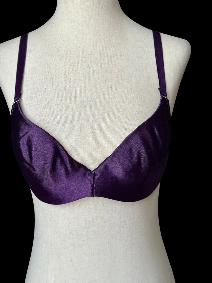 Sutiã vintage 80’s 1980’s Maidenform francês demi cetim brilhante 36A roxo Hollywood Glam - Imagem 2 de 4