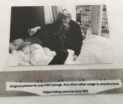 (1) NEW BTS V Kim Taehyung Rêvé Reve Postcard #12 - 12th Picture Postcard in Set