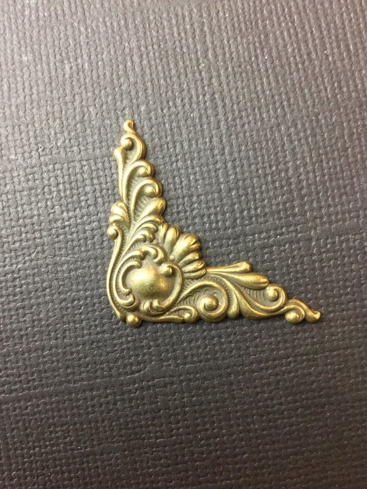 Picture 2 of 3