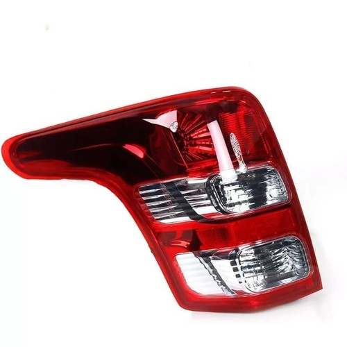 Pair Mitsubishi L200 Pickup 2015 + Rear Tail Light Lamp Right & Left ( UK Spec ) - Picture 7 of 17