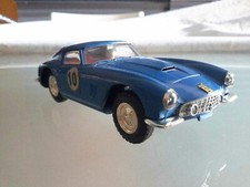 SCALEXCTRIC FERRARI G.T 250 BERLINETTA 1/32 AND EXCELLENT OPERATION