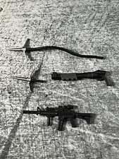 JoyToy Marine Corp Frogmen Military 1:18 Action Fodder Spear & Rifle Set