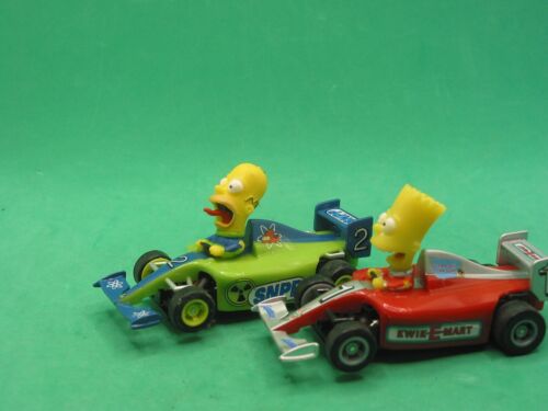 Scalextric MICRO ESCALA 1/64 PAR DE SET SIMPSONS EXCELENTE SIN CAJA - Imagen 2 de 3