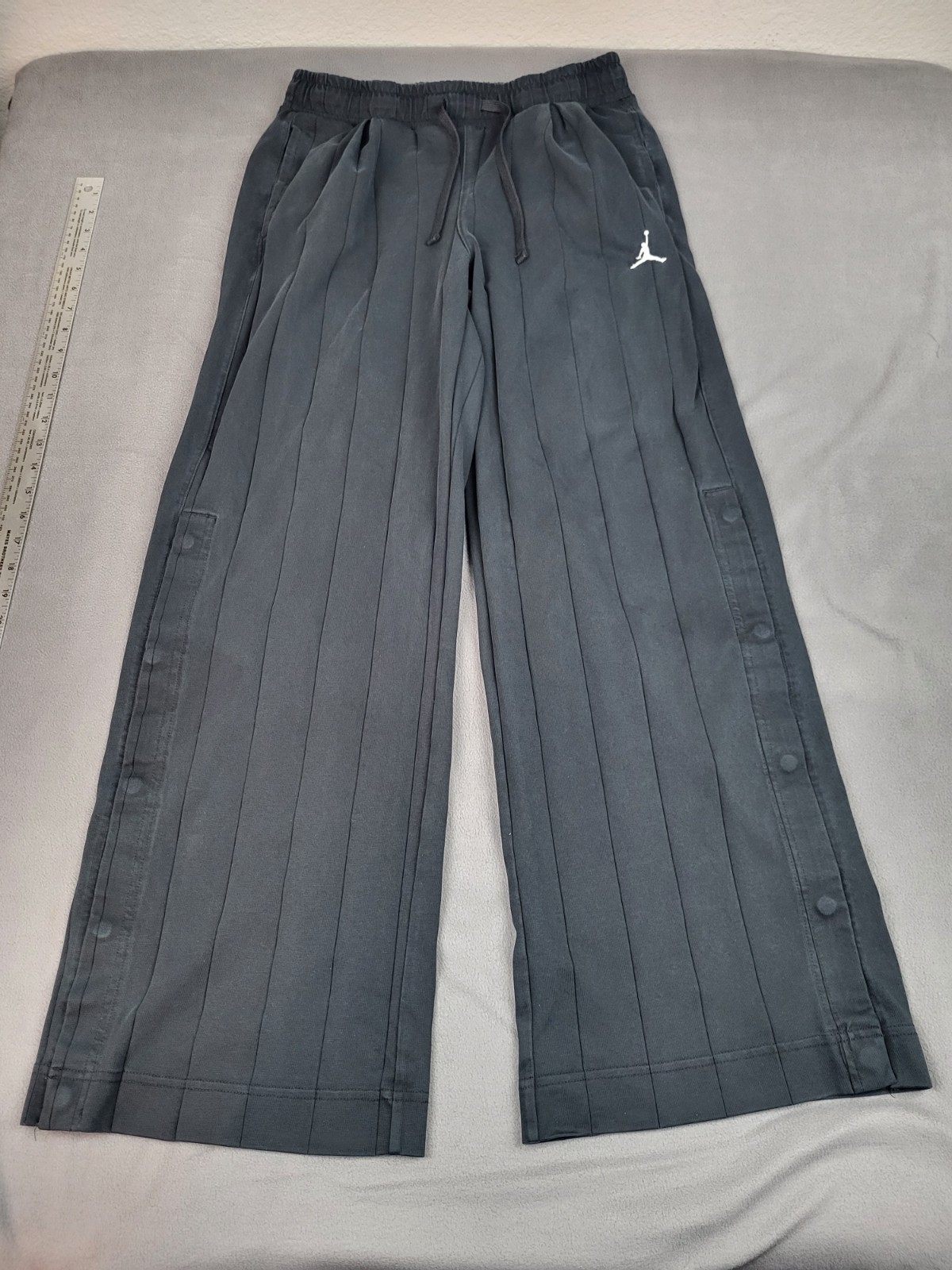 Nike Jordan Knit Trousers Womens Medium Black Wide Leg Loose Fit Baggy Pull Away