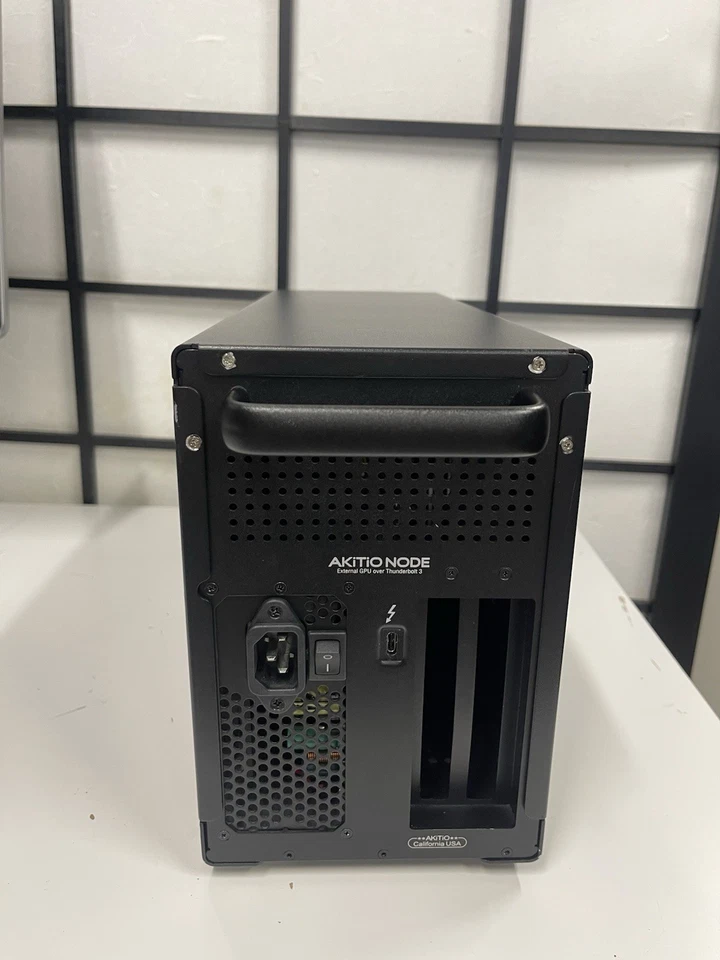 AKiTiO Node Titan Plug and Play Thunderbolt 3 External GPU Solution - Image 2 of 4