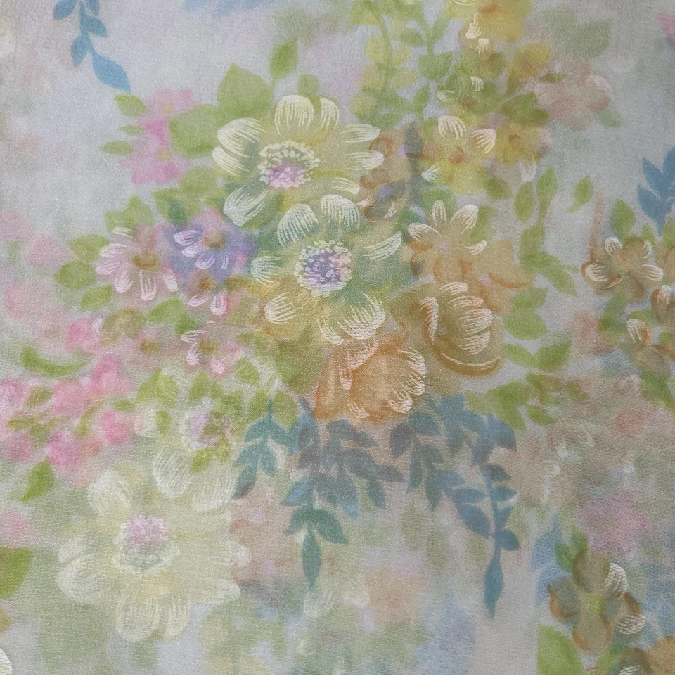 Tela de Gasa Floral Semi Transparente Años 70 Pastel Flower Power Hippie Nupcial 2 yardas De Colección Foto 2 de 4