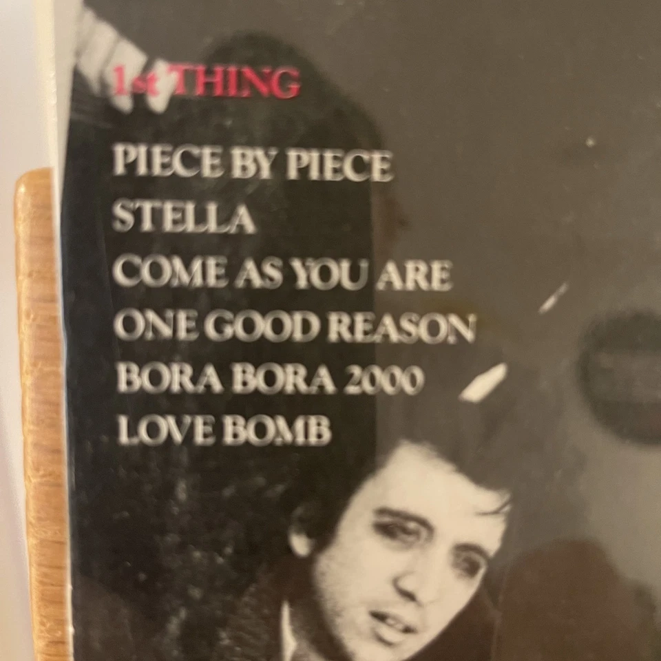 Tubes Love Bomb Vinyl LP Sealed Capitol ST-12381 Piece By Piece Todd Rundgren - Image 3 of 4