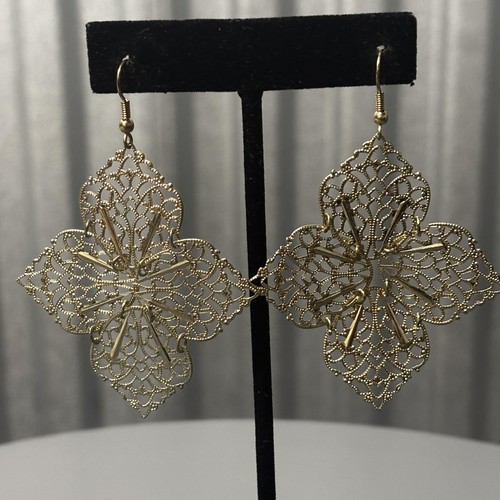 Filigree Dangle Earrings Gold Tone Floral Quatrefoil Boho Women Statement Hook - Picture 2 of 7