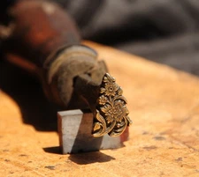 Brass Bookbinder Stamp corner Hand Tool finishing leather embossing flowers old