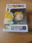 Funko Pop! Vinyl: Dragon Ball - Super Saiyan Son Goku (Mini) (Glow) (Chase)...