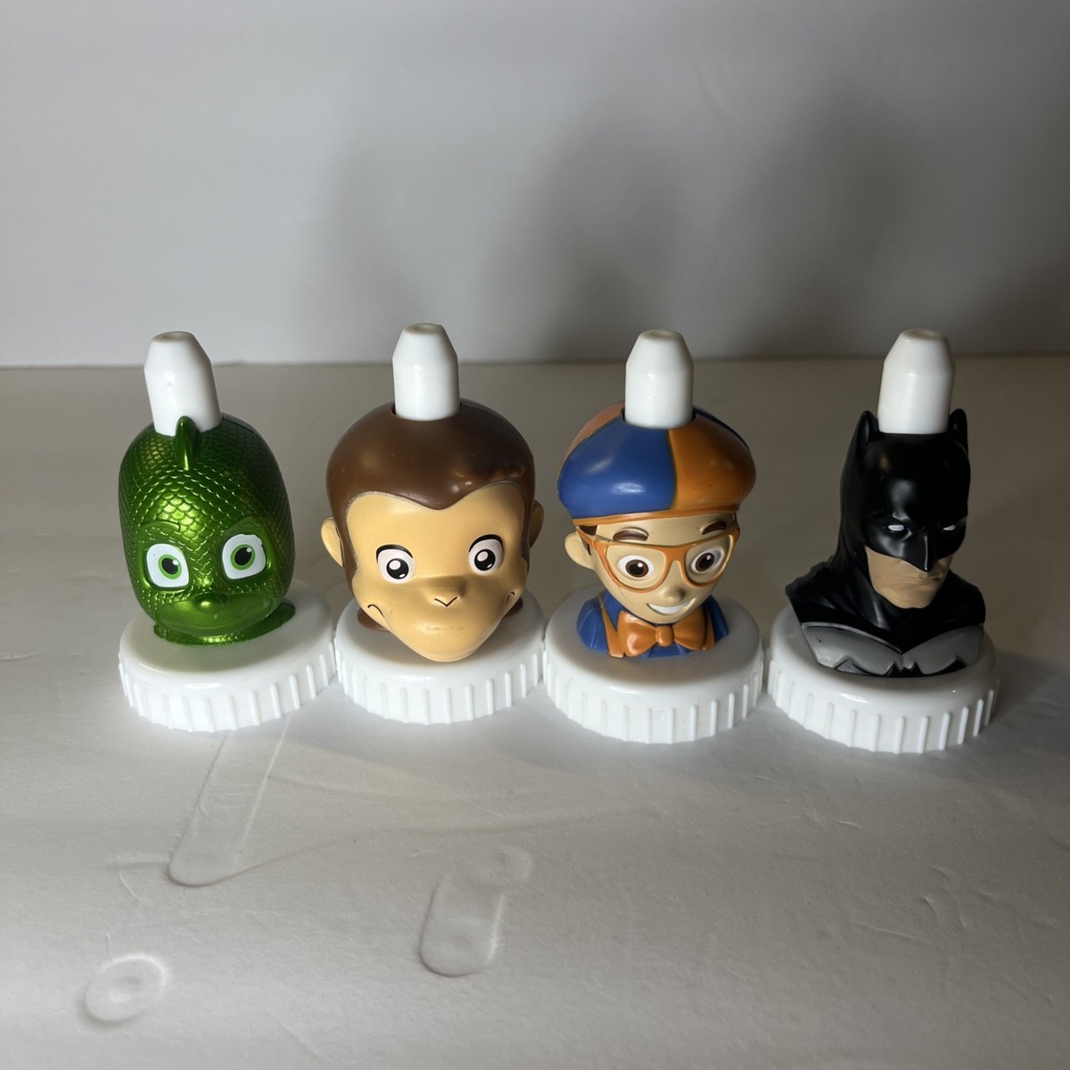 Good 2 Grow Juice Topper PJ Masks Metalic Green Gekko, Batman