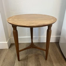 MCM Heritage Henredon Round Side End Table Spun Tapered Legs MID CENTURY MODERN