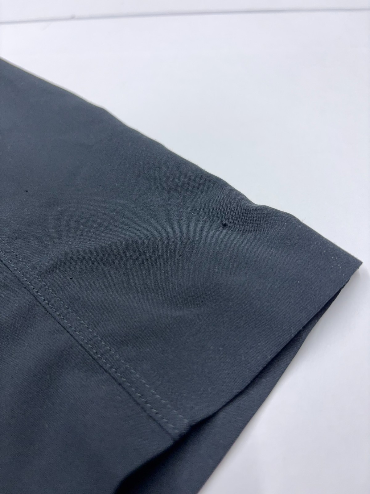 Arc'teryx Men's Polo Shirt Short Sleeve Performance Stretch Black - Size Large thumbnail 7