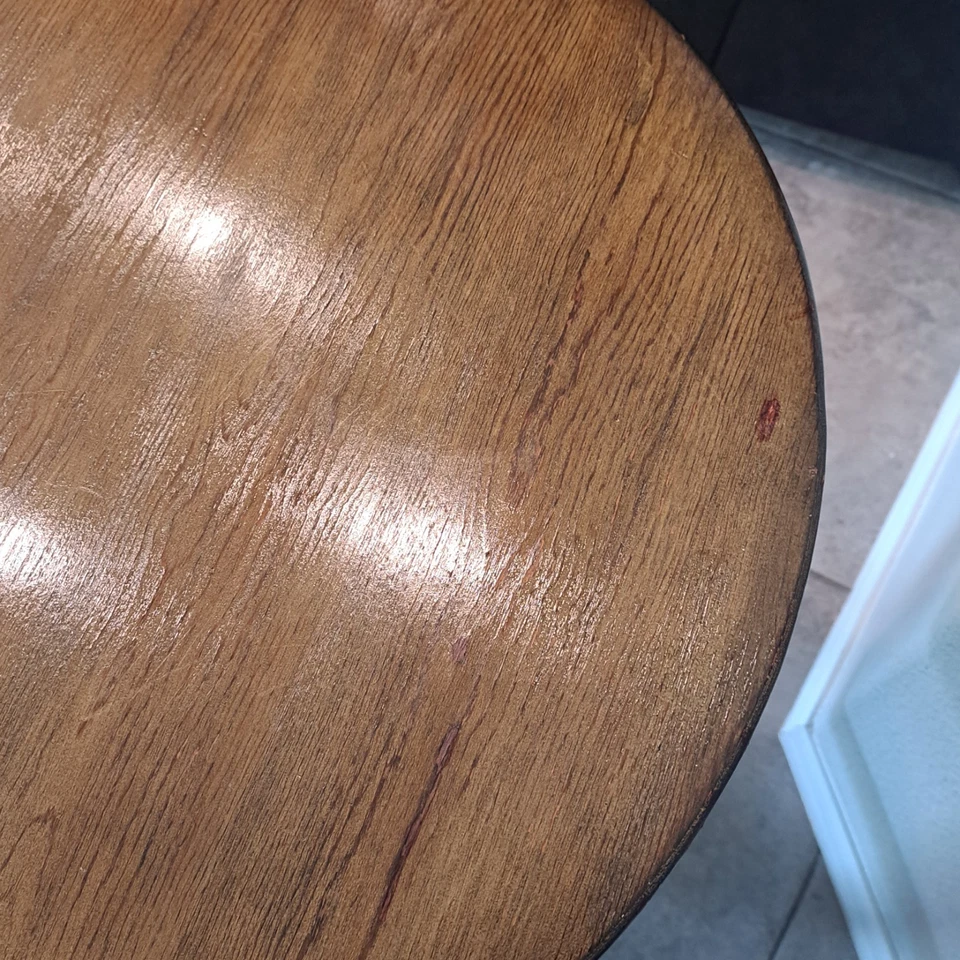 Mesa auxiliar redonda con estante para muebles finos Coaster - Modelo 902832 Foto 4 de 4