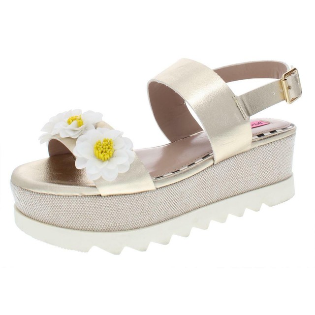 betsey johnson wedge sandals