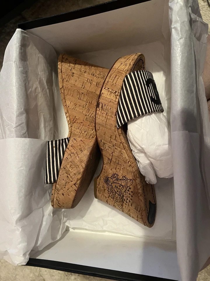 Sandalias de cuña Chanel vintage a rayas de corcho Foto 3 de 4