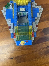 LEGO Classic Space:  Space Cruiser 487 (1979)  Vintage rare. Missing pieces.