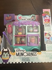 Disney Munchlings Ice Cream Cart Playset 10pc Villains Scented Figures