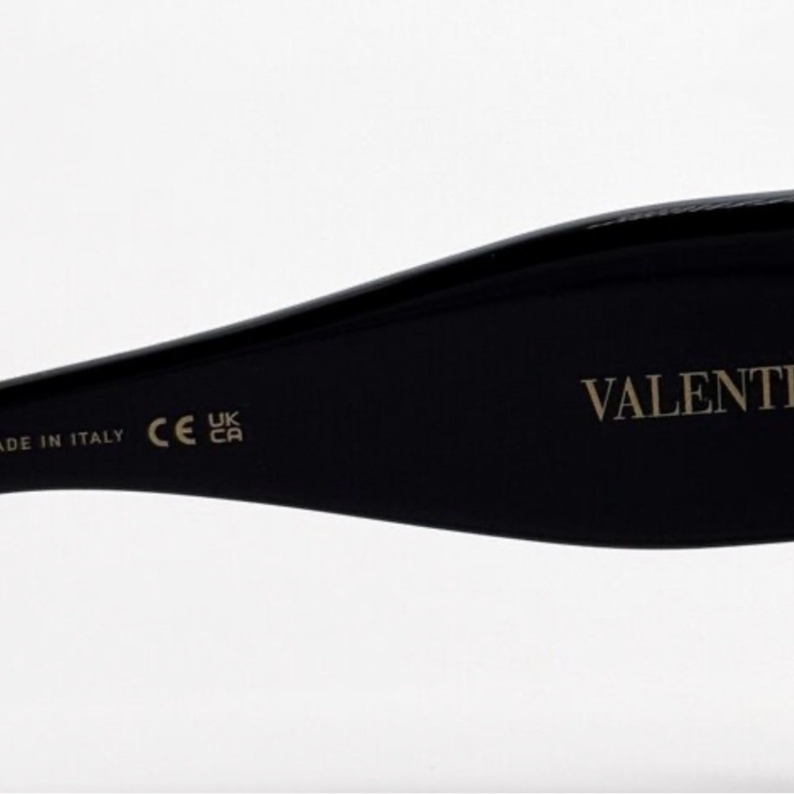  New! Valentino VLS 180A, Chic Black Oversized Sunglasses, Authentic thumbnail 7