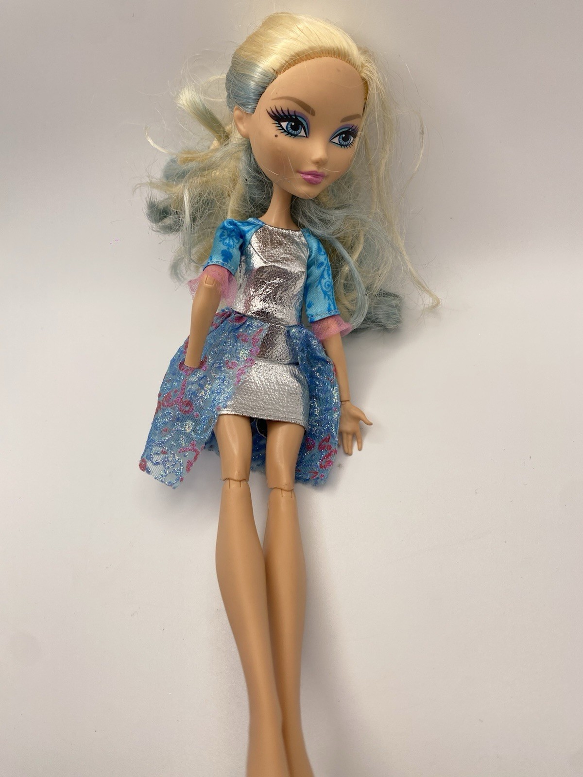 Ever After High Doll Darling Charming 1st Chapter With Dress