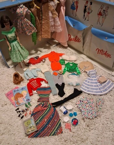 VINTAGE BARBIE LOT CLOTHING AND ACCESSORIES JAPAN MATTEL