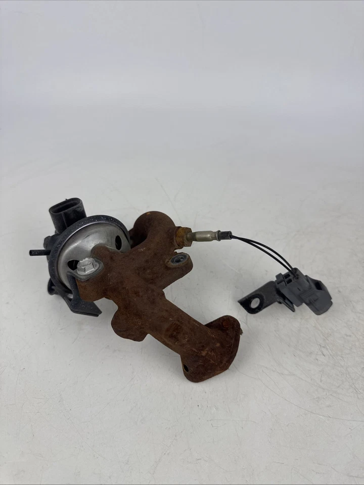 Toyota Camry Avalon Solara Lexus ES300 OEM Genuine EGR Valve 25620-20020 — 第 2/4 张图片